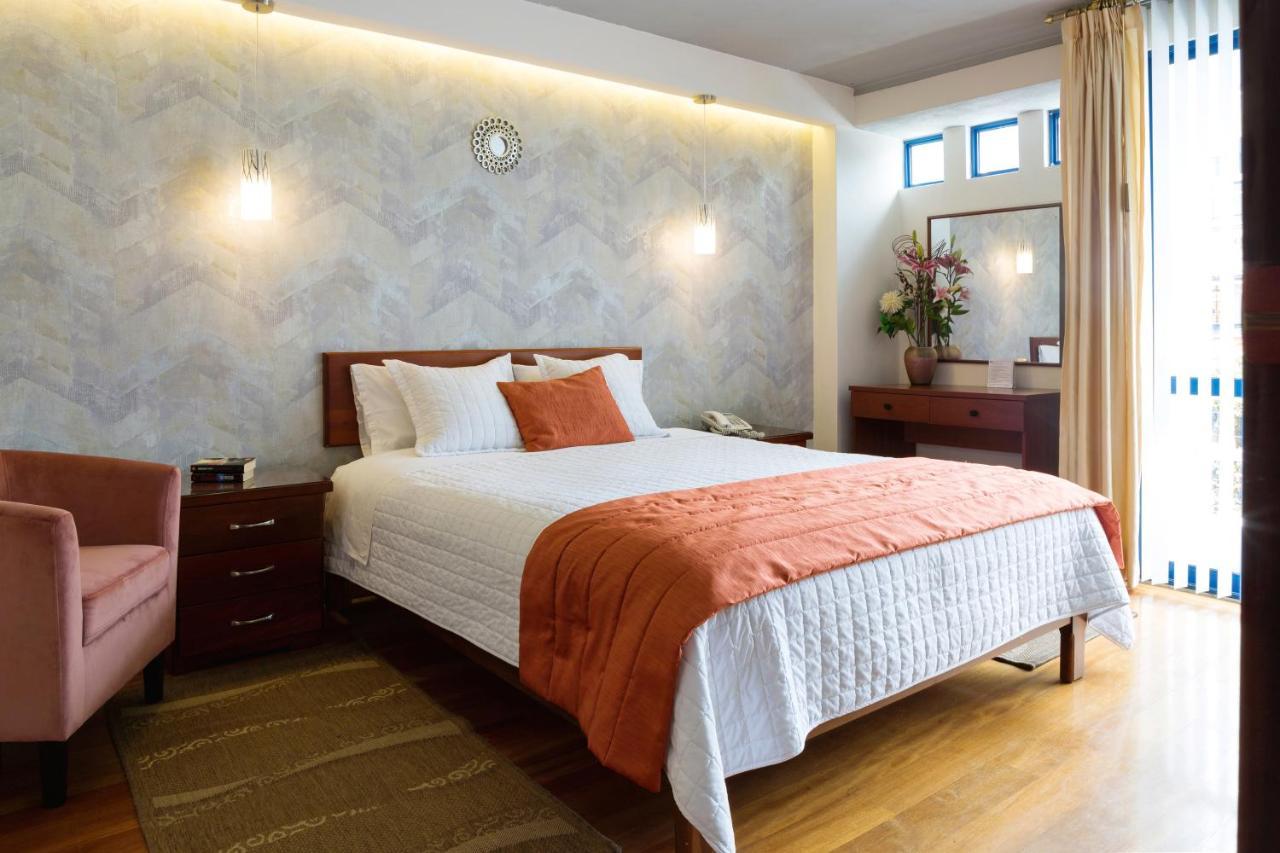 Two-Bedroom Suite,1351259488:JPEG