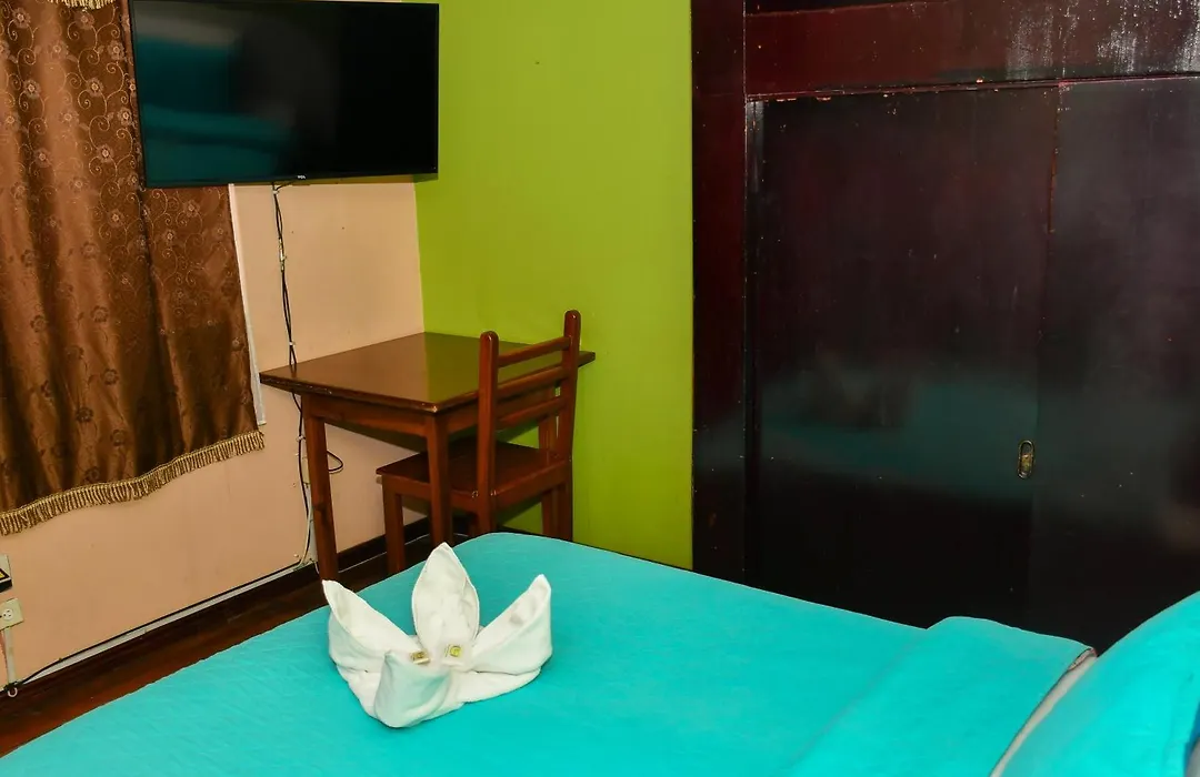 Hostal Bolívar Inn-1