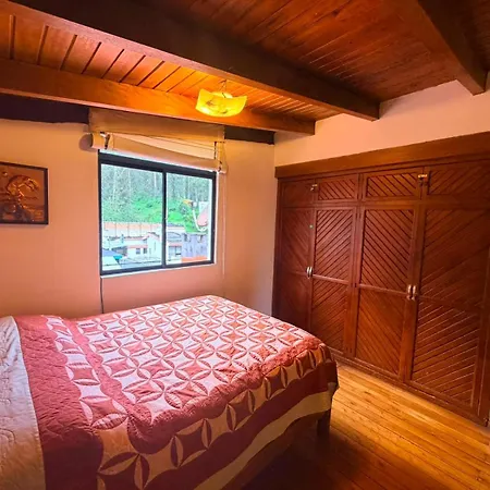Bed And Breakfast La Uvilla-3